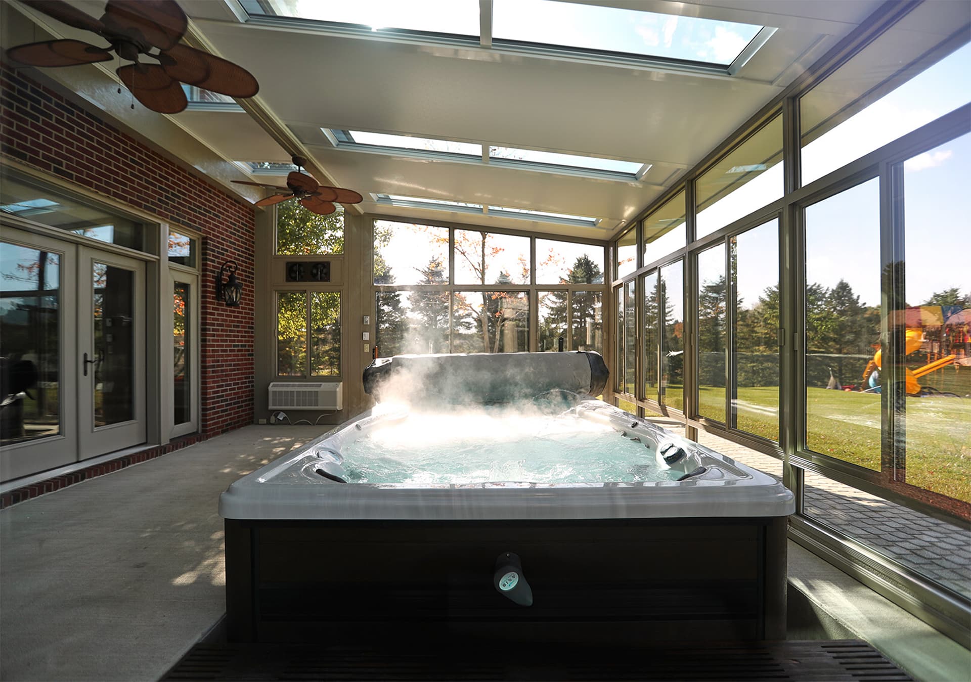 Sunroom, Vista View  Walls, Upper Transoms, Lower Transoms, Sandstone, Interior View, Daytime, Signature Wall System