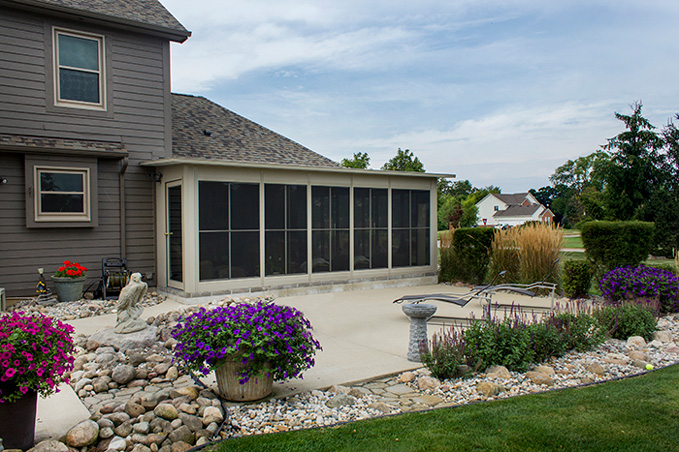 Screen Room, Studio Roof, Sandstone